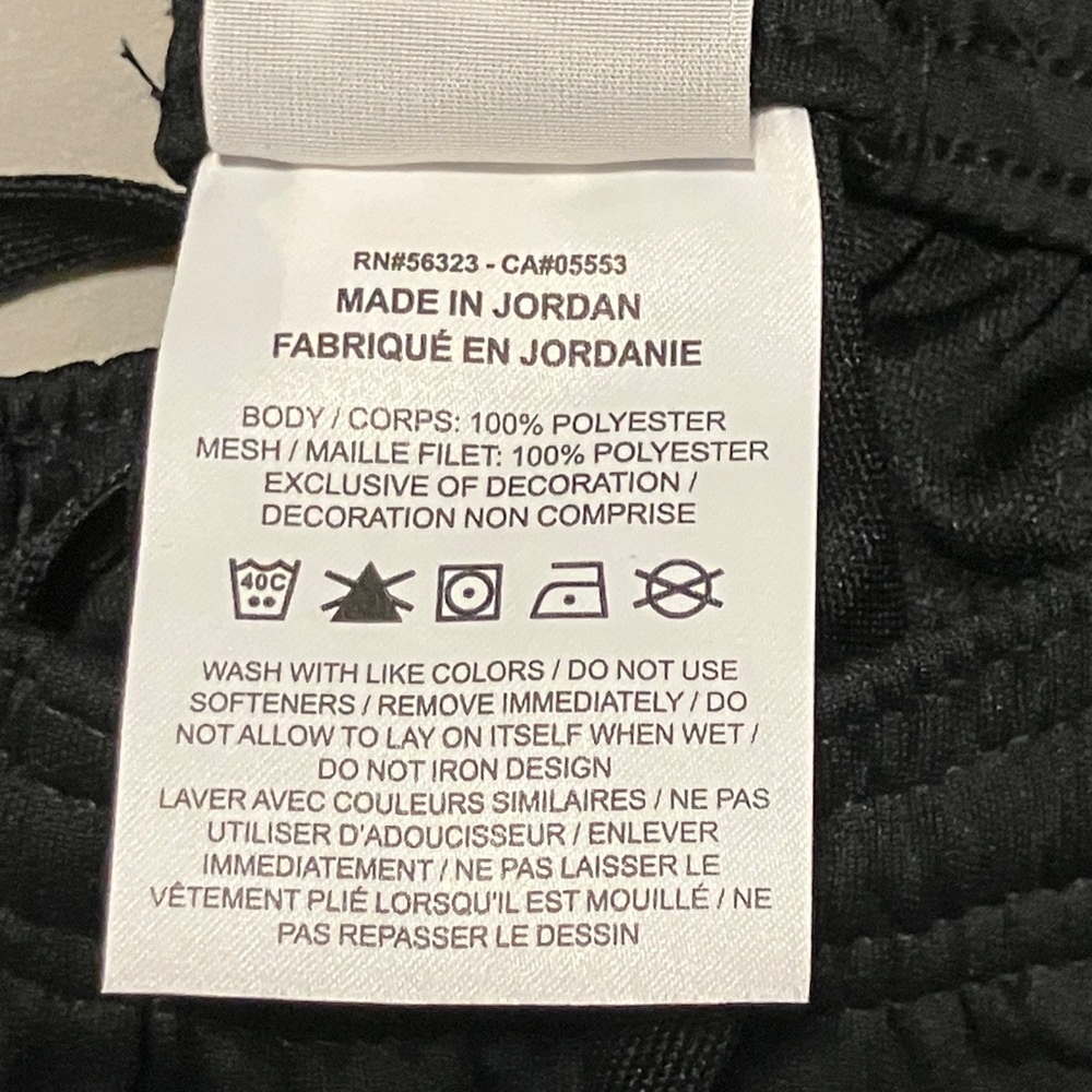 — Medium Black Nike Women’s Standard Fit Dri-Fit Pants - Picture 4 of 8